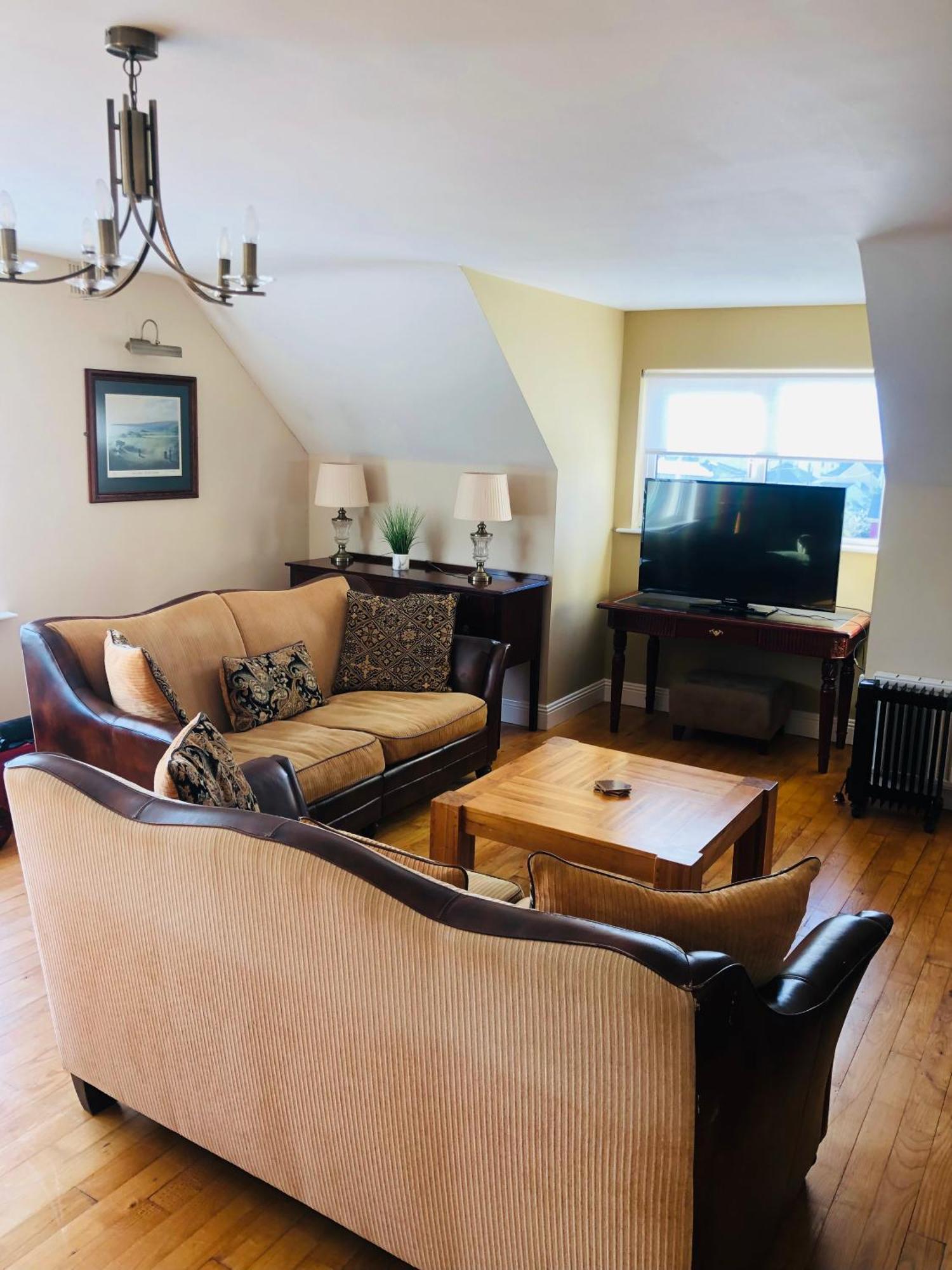 Lehinch Lodge ラヒンチ 部屋 写真